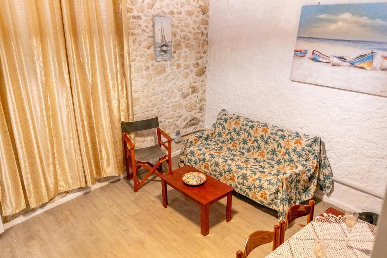 The Venetian Walls 'Central House With Private Courtyard - Charmy & Cheap' Ираклион Экстерьер фото